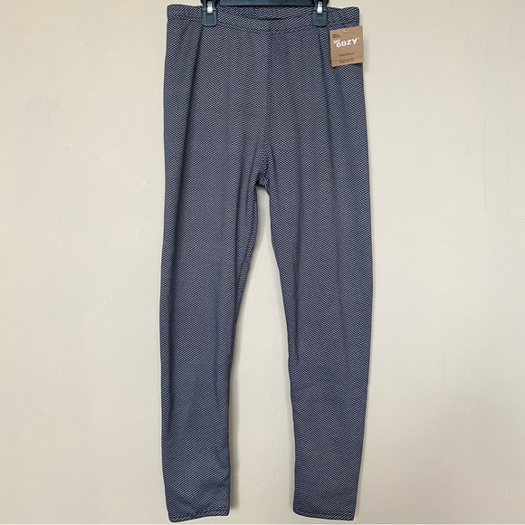 Just Cozy Leggings - Picture 3 of 6